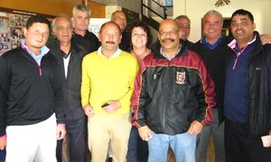 Academia baat by Facebook